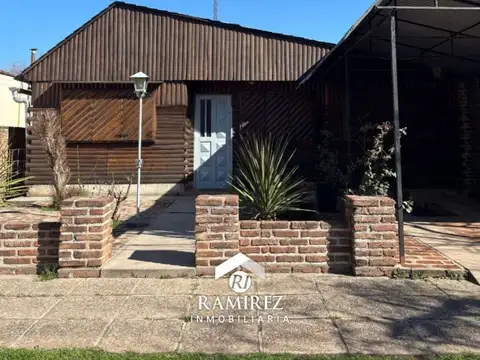 CASA EN VILLA DEL DIQUE