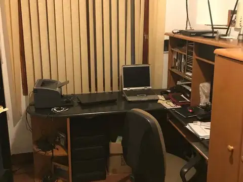 ARECO Y CALLE 143, LOBOS