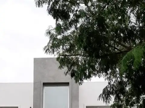 Casa en Venta 1 año