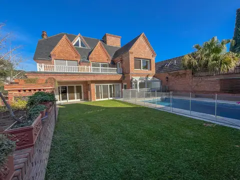 Casa en Venta de 4 dormitorios