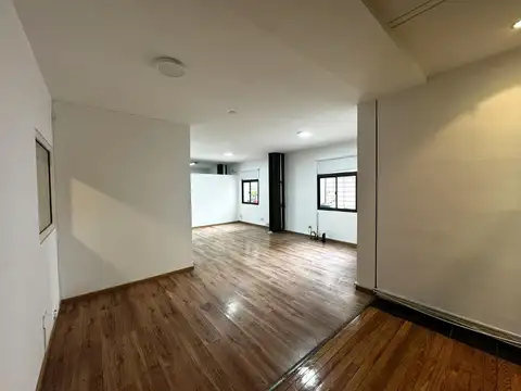 Oficina en Venta 20 años