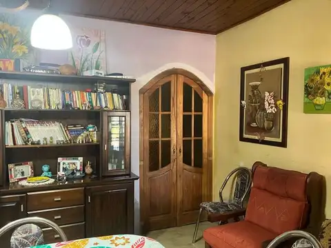 PROPIEDAD CON 3 UNIDADES FUNCIONALES