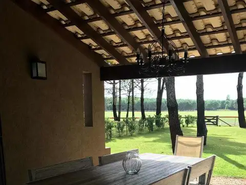 Casa 6 ambientes con 6 baños