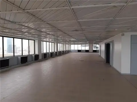 Oficina en Alquiler en Centro, USD 2.000