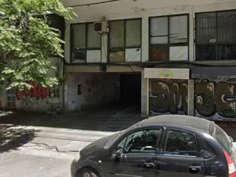 Cochera en Venta en La Plata [Cod: 083969]