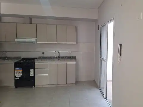 Depto Tipo Casa en Alquiler de 2 dormitorios