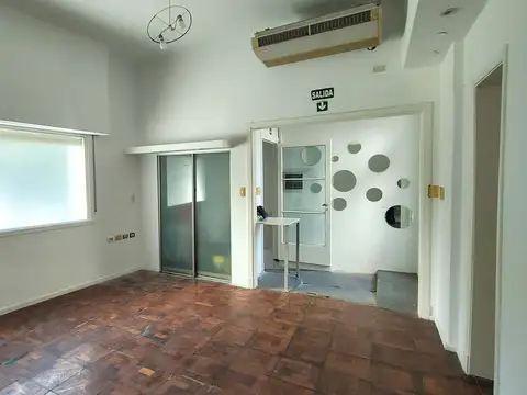 Alquiler PH en alquiler 3 ambientes Comercial o familiar/Patio/Terraza/Ubicación