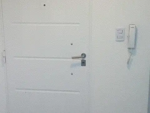 Juan Esteban Martinez 2200, Piso 1