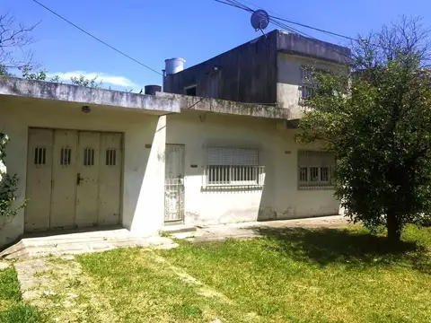 CASA 3 AMBIENTES EN VENTA BERAZATEGUI