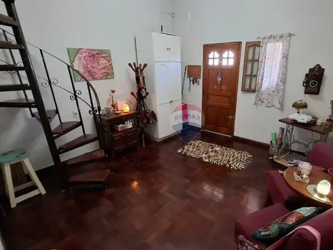 Casa en Venta con 1 cochera