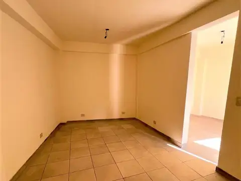 Depto Tipo Casa en Alquiler en Boca, $ 420.000