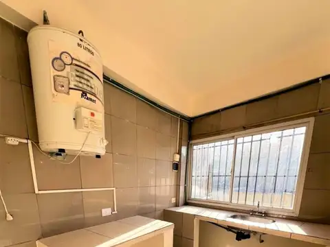 Depto Tipo Casa 2 ambientes con 1 baño