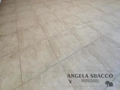 Local en Alquiler en Parada Robles, $ 600.000