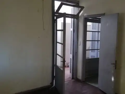 CABRED, DOMINGO DR. 4600