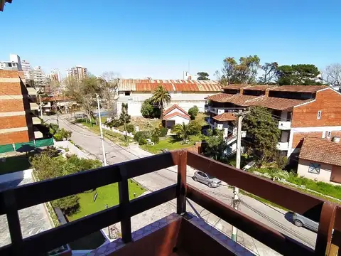 Dto 2 Amb Céntrico totalmente reciclado c/ gas natural 