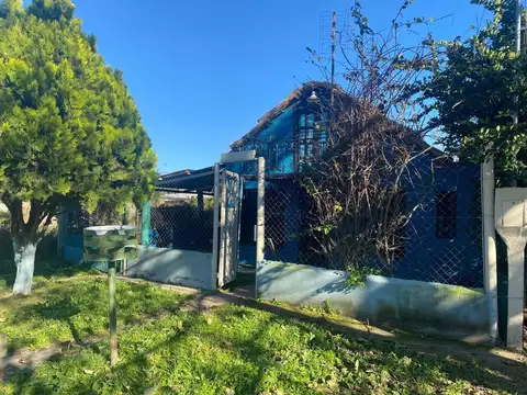 Quinta 2 dormitorios cochera pileta Sauce Viejo