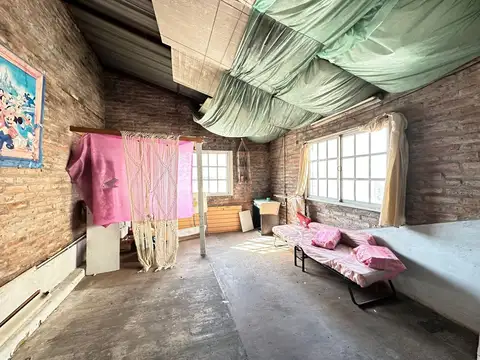 Local en Alquiler en Moreno, $ 950.000