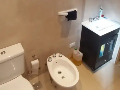 Local en Venta Via Pública