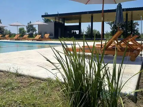 VENTA · TERRENO · PINARES DEL SUR