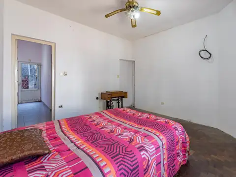 VENTA/PERMUTA -  Casa 4 dormitorios, patio y terraza - Roque Sáenz Peña, Rosario.