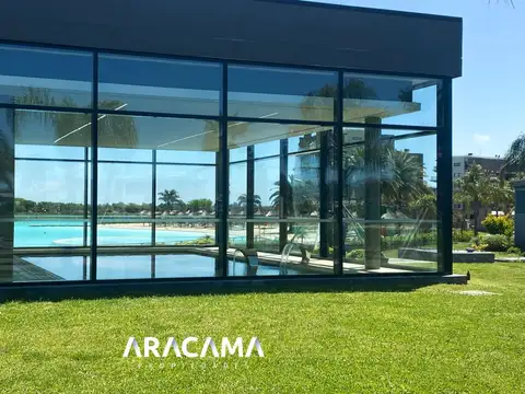 Terreno en Venta en Terralagos, USD 240.000