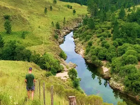 VENTA LOTE ESQUINA 600m2 CENTRICA EN YACANTO