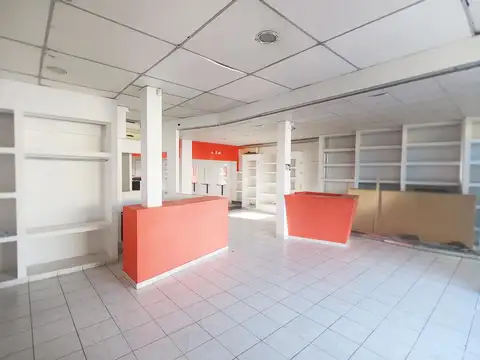 Calle 17 casi esq. 14