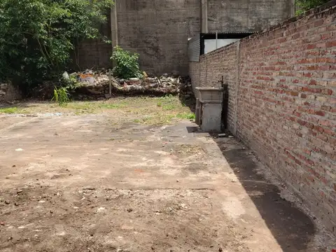 Terreno en Venta en Alberdi, USD 29.000