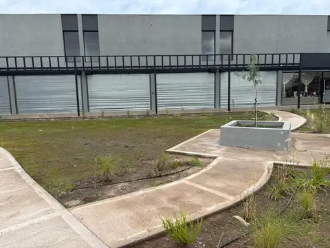 VENTA LOCAL MALL VALLE CERCANO