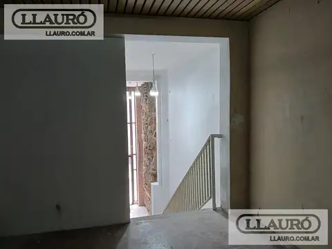 Local en Alquiler 50 años