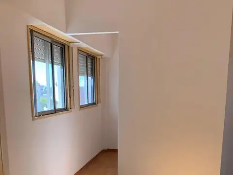 Biarritz 2300, Piso 8