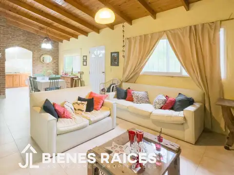Casa en Venta, Barrio Parque Jularó