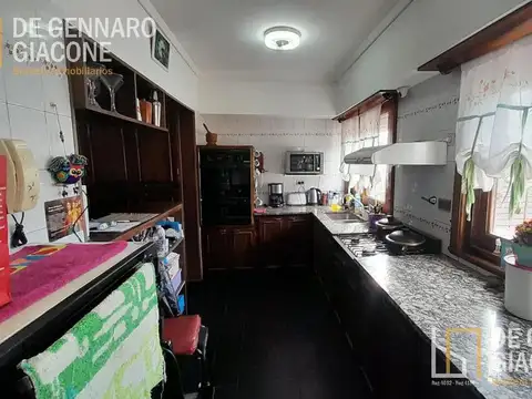 Casa en  barrio los andes