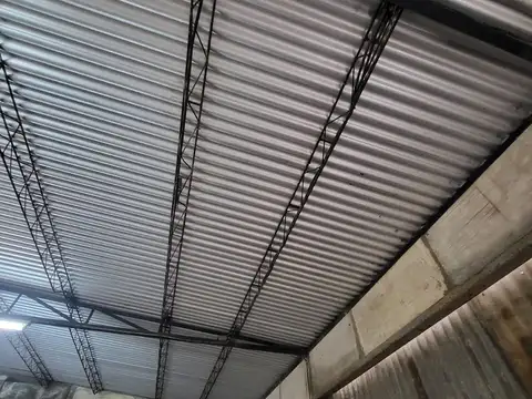 VENTA DE GALPÓN - PILAR