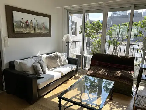 Departamento 8 ambientes con 3 baños