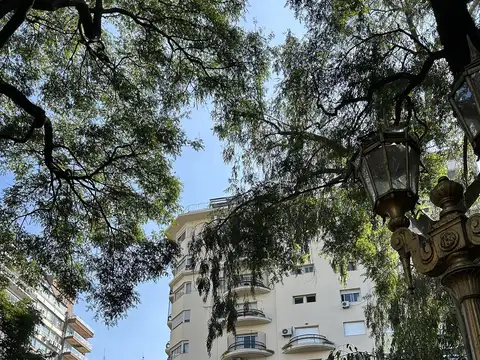 Marcelo T. de Alvear 1700, Piso 9