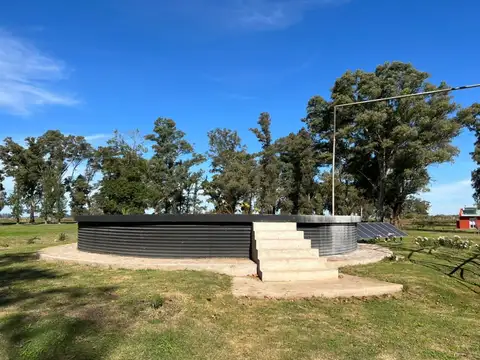 TERRENO 1317M2 EN BARRIO POLO TRES PINOS