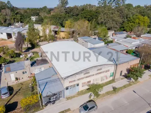 Teófilo Madrejón 7350 Ruta 1 km 4,2 Colectora Este 7300, Piso 0