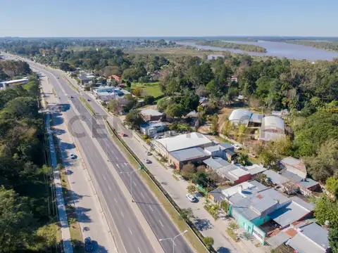 Galpon en Venta 15  mts Frente