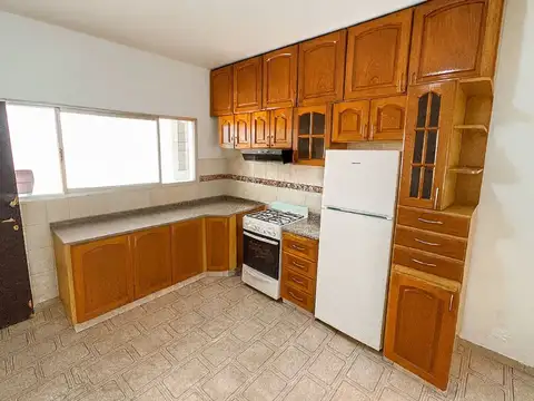 Depto Tipo Casa en Alquiler en Villa Sarmiento, $ 1.000.000