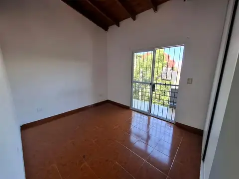 ALQUILER CIUDAD MADERO 2 AMB CON BALCON * SIN EXPENSAS *