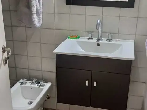 Depto Tipo Casa en Venta 40 años