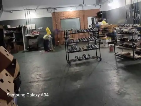 Charrua 3200, Piso 0