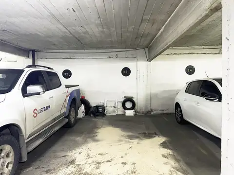 Cochera en Venta, Centro Rosario, en planta baja , excelente !