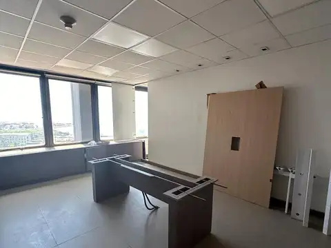 Oficina en Venta al Este