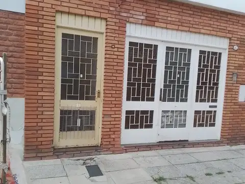 Departamento tipo casa en venta en Villa Real