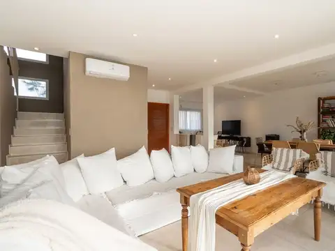 Casa en Venta en Belen De Escobar, USD 410.000