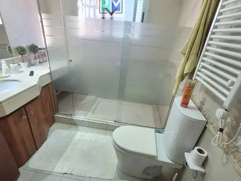 Excelente propiedad en barrio residencial