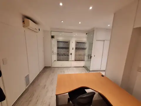 Oficina en Alquiler en Centro, $ 1.500.000