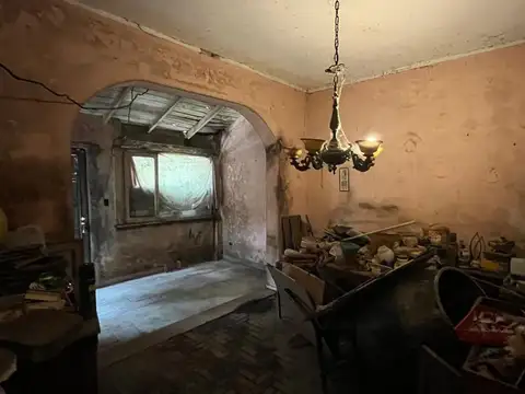 VENTA LOTE 303 M2 C/ CASA A DEMOLER PADUA MERLO